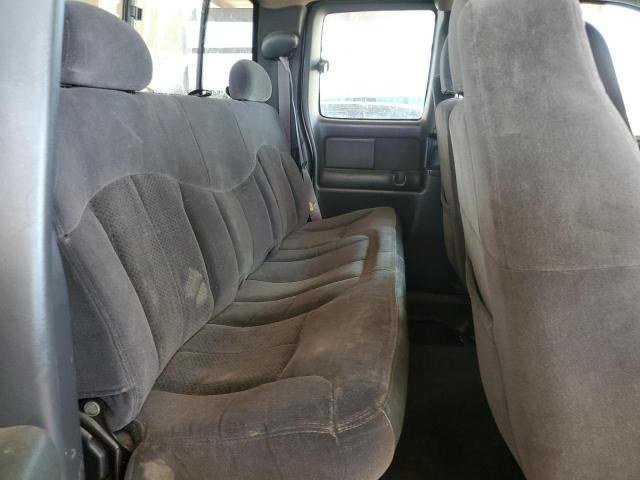 Photo 10 from auction – 2002 CHEVROLET SILVERADO with VIN 2GCEK19T421221336