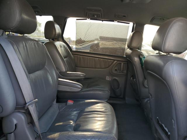 Photo 11 from auction – 2004 TOYOTA SIENNA XLE with VIN 5TDBA22C54S020384