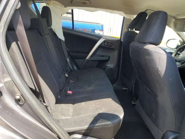 Photo 11 from auction – 2015 TOYOTA RAV4 LE with VIN JTMZFREV9FJ032897