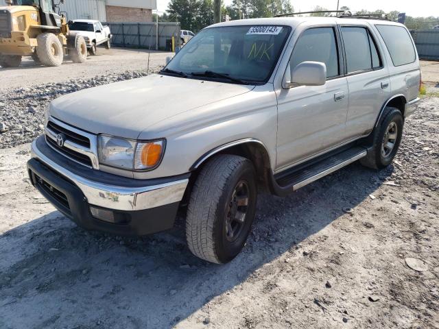 TOYOTA 4RUNNER SR 2000 с VIN JT3GN86R5Y0136628 - Фото с аукциона