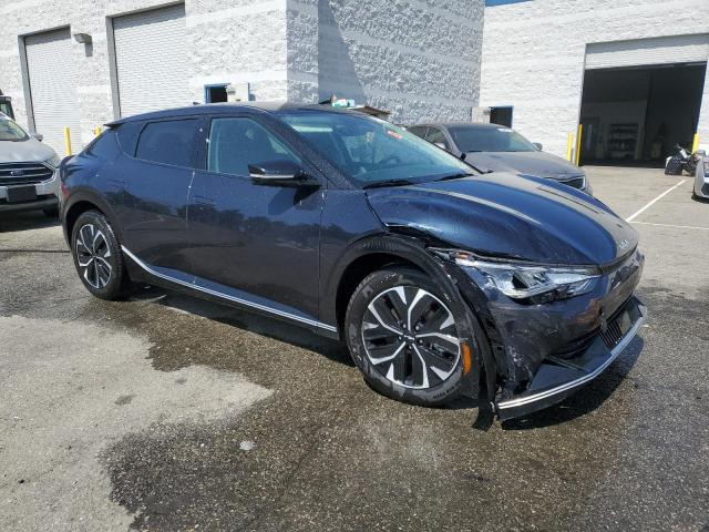 Photo 4 from auction – 2023 KIA EV6 LIGHT with VIN KNDC34LA8P5602576