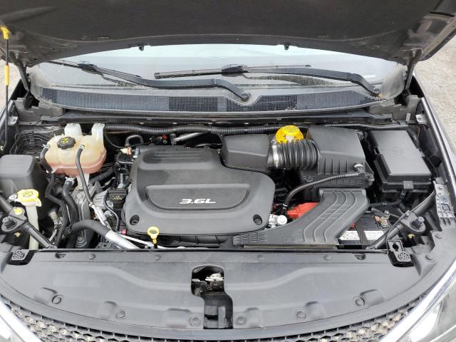 Photo 12 from auction – 2017 CHRYSLER PACIFICA T with VIN 2C4RC1BG3HR501819