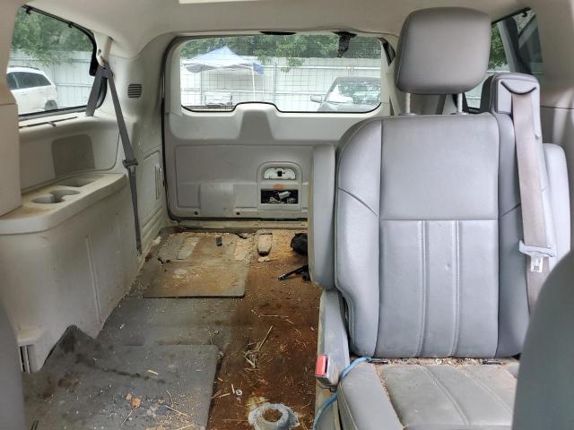 Photo 10 from auction – 2008 CHRYSLER TOWN AND C with VIN 2A8HR54P28R118980