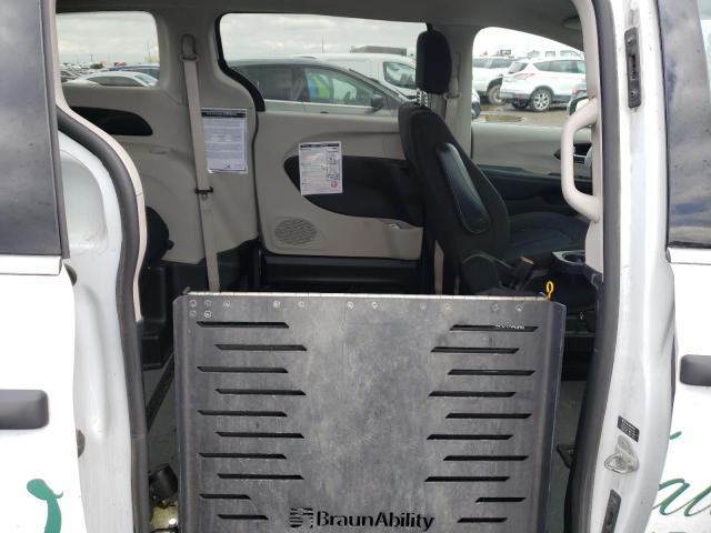 Photo 11 from auction – 2021 CHRYSLER VOYAGER L with VIN 2C4RC1AG6MR565624