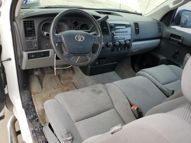 Photo 8 from auction – 2008 TOYOTA TUNDRA with VIN 5TFLU52198X016012
