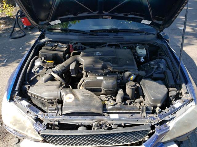 Photo 11 from auction – 2001 LEXUS IS 300 with VIN JTHBD182610016194