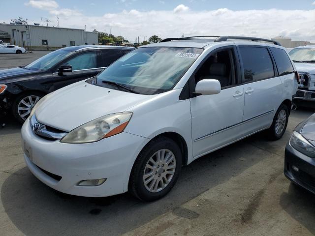 TOYOTA SIENNA XLE 2008 with VIN 5TDBK22C68S009333 - Photo from auction