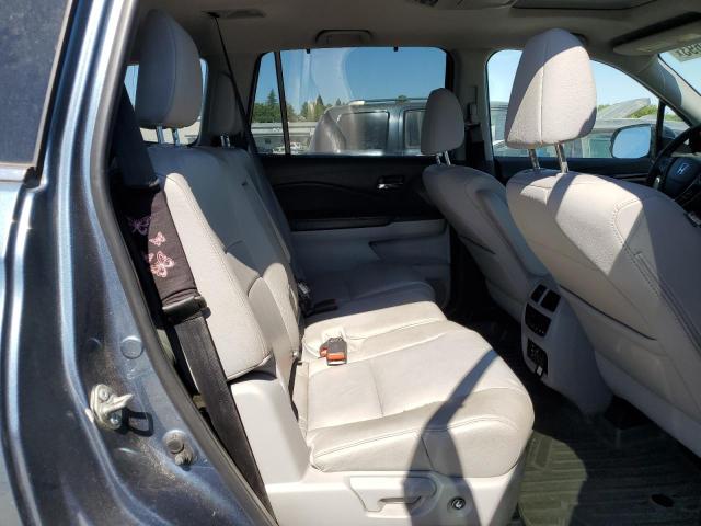 Photo 11 from auction – 2018 HONDA PILOT TOUR with VIN 5FNYF6H90JB048186