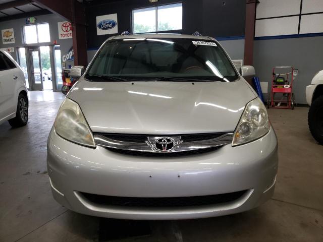 Photo 5 from auction – 2008 TOYOTA SIENNA XLE with VIN 5TDBK22C68S011194