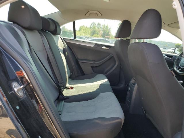 Photo 10 from auction – 2017 VOLKSWAGEN JETTA S with VIN 3VW2B7AJ0HM295383