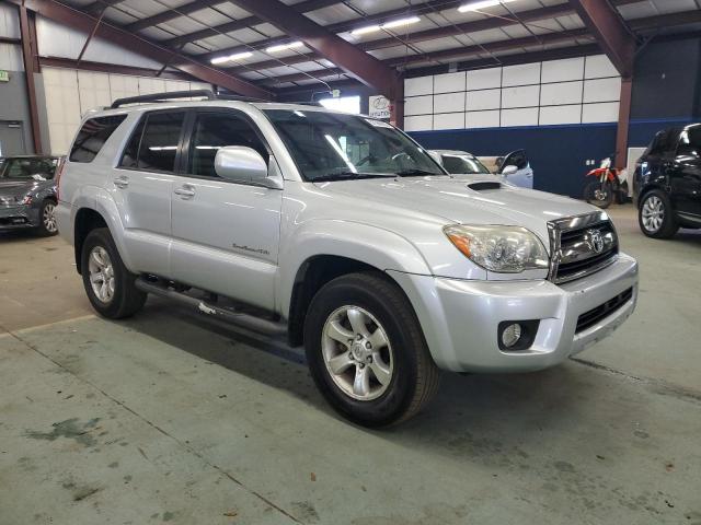 Photo 4 from auction – 2006 TOYOTA 4RUNNER SR with VIN JTEBU14R768070032