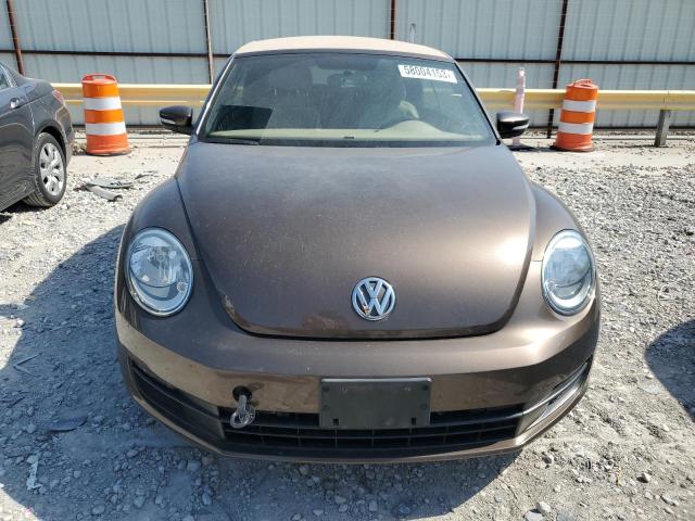 Photo 5 from auction – 2013 VOLKSWAGEN BEETLE with VIN 3VW5X7AT4DM829060