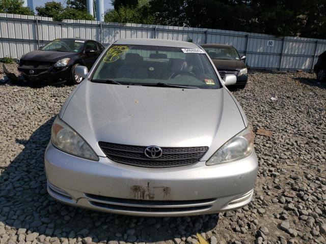 Photo 11 from auction – 2002 TOYOTA CAMRY LE with VIN 4T1BE32K02U054920