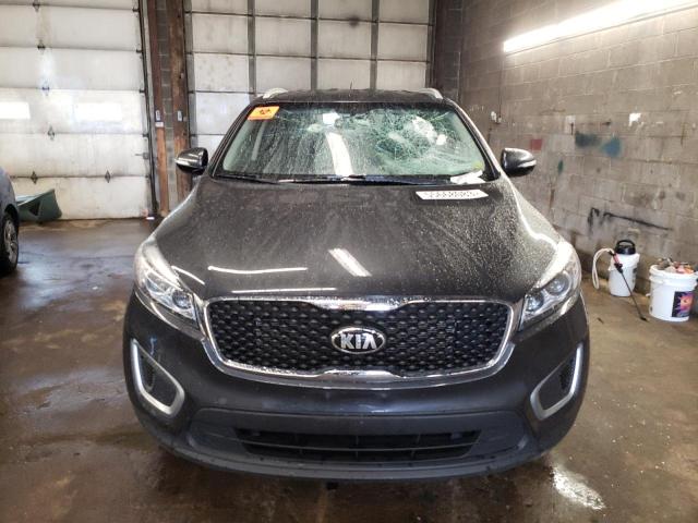 Photo 5 from auction – 2017 KIA SORENTO LX with VIN 5XYPGDA5XHG334313