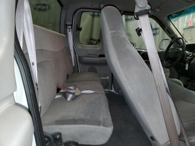 Photo 10 from auction – 2000 FORD F150 with VIN 1FTPX17L8YNB71710