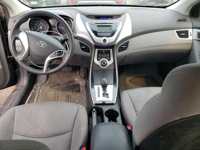 Photo 8 from auction – 2012 HYUNDAI ELANTRA GL with VIN 5NPDH4AE0CH118889