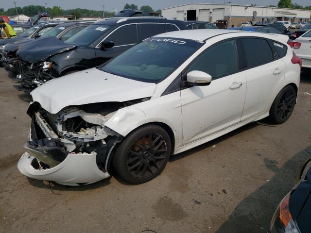 FORD FOCUS ST 2013 with VIN 1FADP3L9XDL383948 - Photo from auction