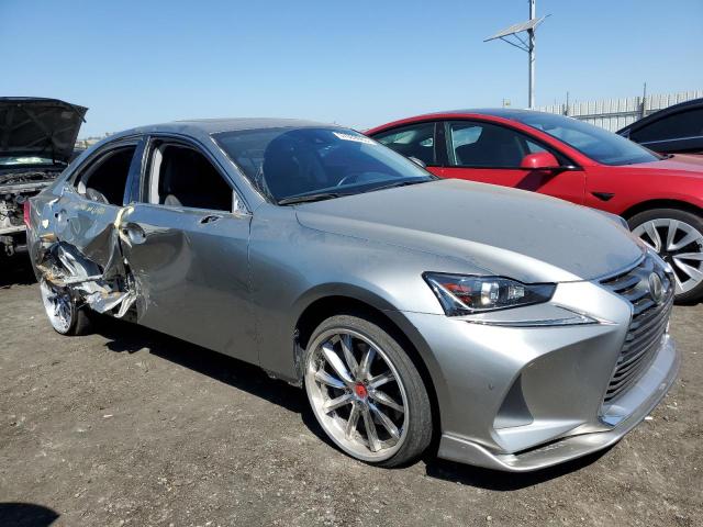 Photo 4 from auction – 2017 LEXUS IS 200T with VIN JTHBA1D21H5059918