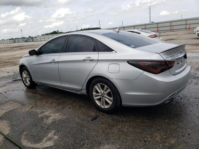 Photo 2 from auction – 2013 HYUNDAI SONATA SE with VIN 5NPEC4AB7DH652076