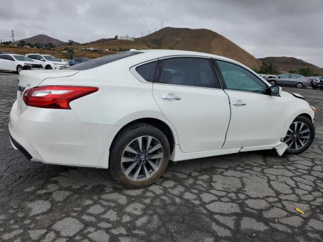 Photo 3 from auction – 2017 NISSAN ALTIMA 2.5 with VIN 1N4AL3AP4HC477121