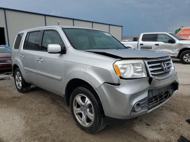 Photo 4 from auction – 2014 HONDA PILOT EX with VIN 5FNYF3H45EB011952