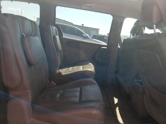 Photo 11 from auction – 2013 CHRYSLER TOWN & COU with VIN 2C4RC1CG6DR511821