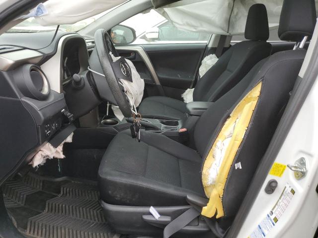 Photo 7 from auction – 2015 TOYOTA RAV4 LE with VIN 2T3BFREV6FW298414
