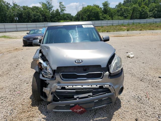 Photo 5 from auction – 2013 KIA SOUL with VIN KNDJT2A51D7554601