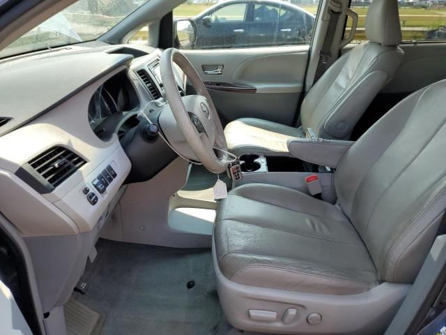 Photo 7 from auction – 2014 TOYOTA SIENNA XLE with VIN 5TDYK3DC2ES471669