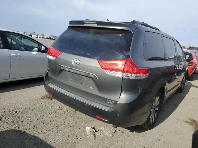 Photo 3 from auction – 2011 TOYOTA SIENNA XLE with VIN 5TDDK3DC4BS005669