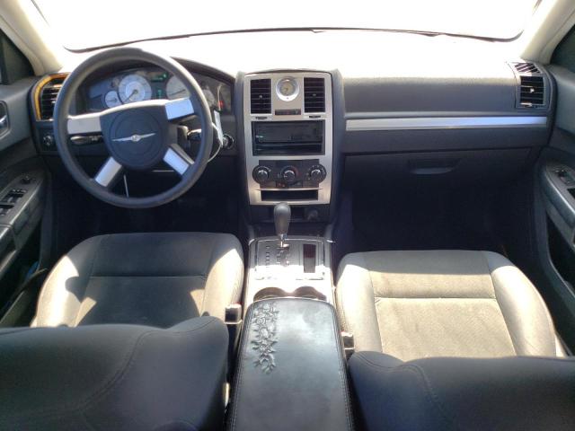 Photo 8 from auction – 2010 CHRYSLER 300 TOURIN with VIN 2C3CA1CV2AH255807