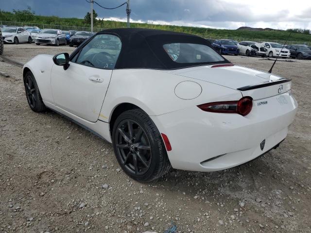 Photo 2 from auction – 2017 MAZDA MX-5 MIATA with VIN JM1NDAC71H0121091