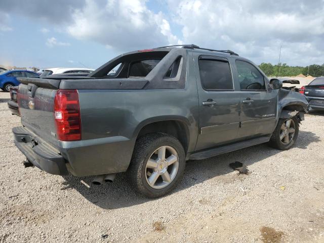 Photo 3 from auction – 2011 CHEVROLET AVALANCHE with VIN 3GNMCEE09BG143534