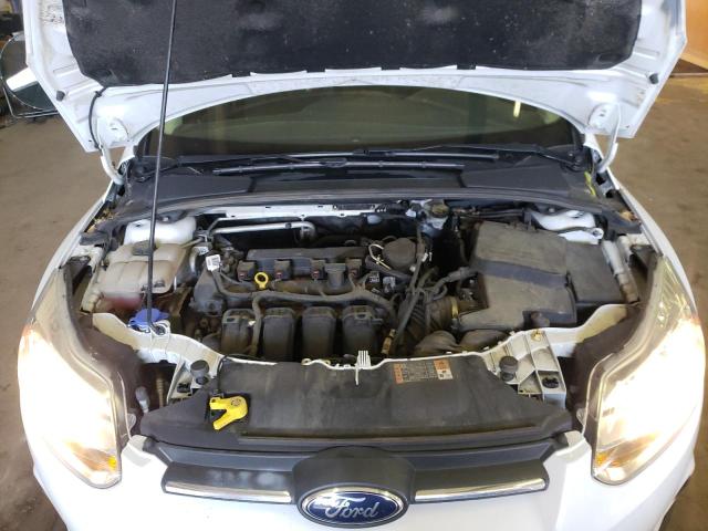 Photo 11 from auction – 2014 FORD FOCUS SE with VIN 1FADP3F25EL349660