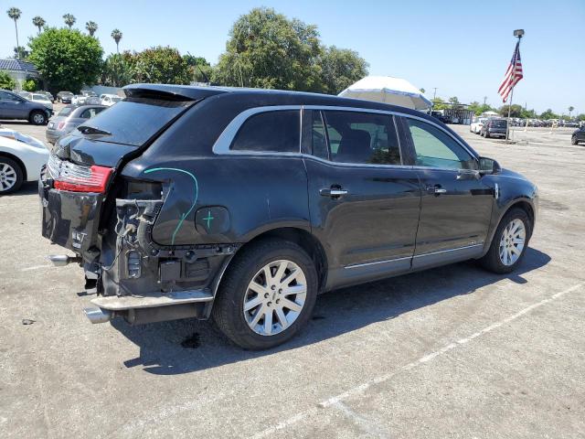 Photo 3 from auction – 2017 LINCOLN MKT with VIN 2LMHJ5NK4HBL01811