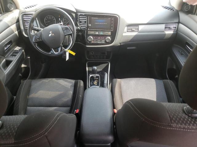 Photo 8 from auction – 2017 MITSUBISHI OUTLANDER with VIN JA4AD3A36HZ025165