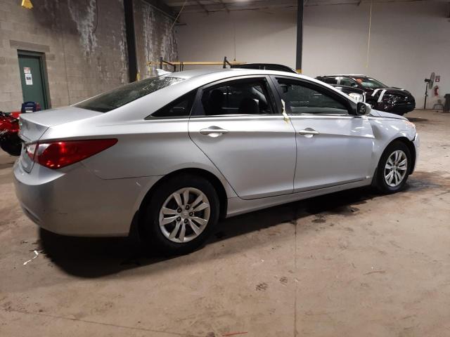 Photo 3 from auction – 2012 HYUNDAI SONATA GLS with VIN 5NPEB4AC8CH406115