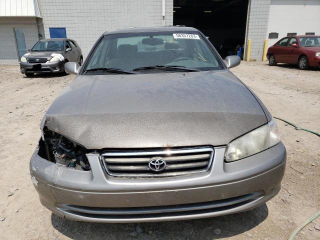 Photo 5 from auction – 2000 TOYOTA CAMRY CE with VIN 4T1BG22K9YU708374