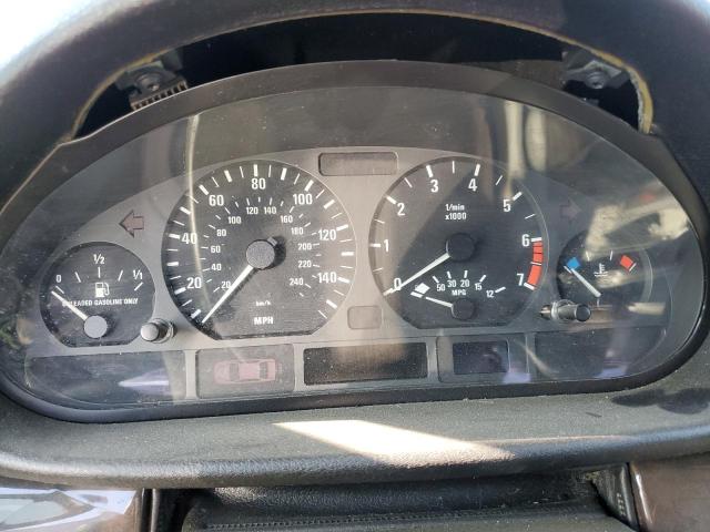 Photo 9 from auction – 2002 BMW 325 I with VIN WBAEV33432KL66689