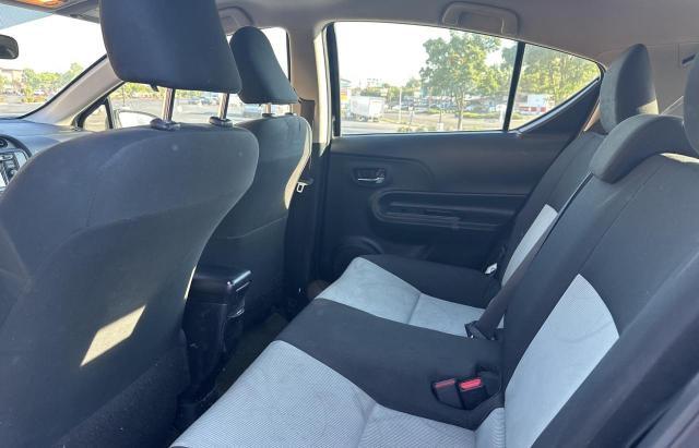Photo 6 from auction – 2015 TOYOTA PRIUS C with VIN JTDKDTB34F1579678