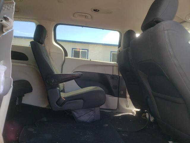 Photo 11 from auction – 2018 CHRYSLER PACIFICA T with VIN 2C4RC1FG3JR113313