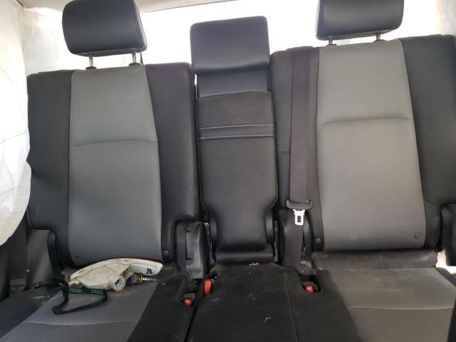 Photo 10 from auction – 2018 TOYOTA 4RUNNER SR with VIN JTEBU5JR0J5502336