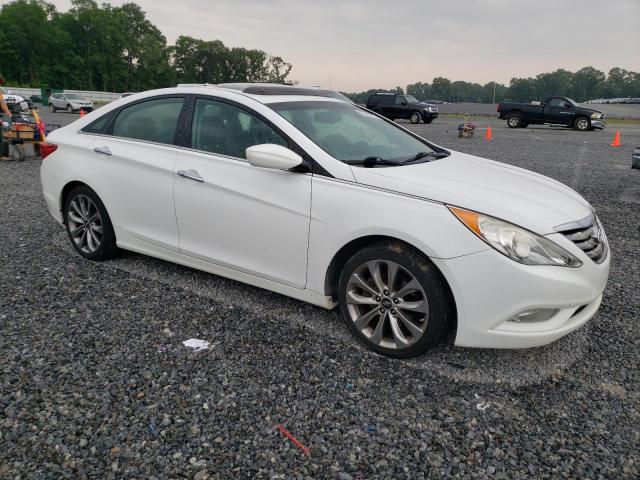 Photo 4 from auction – 2013 HYUNDAI SONATA SE with VIN 5NPEC4AC2DH597092