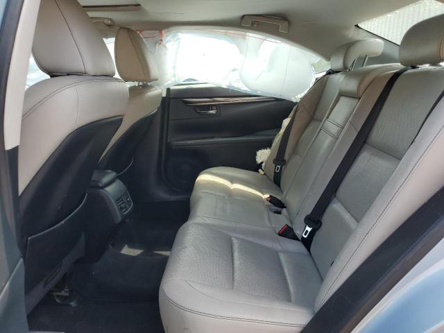 Photo 10 from auction – 2013 LEXUS CT 200 H with VIN JTHBK1GG3D2040352