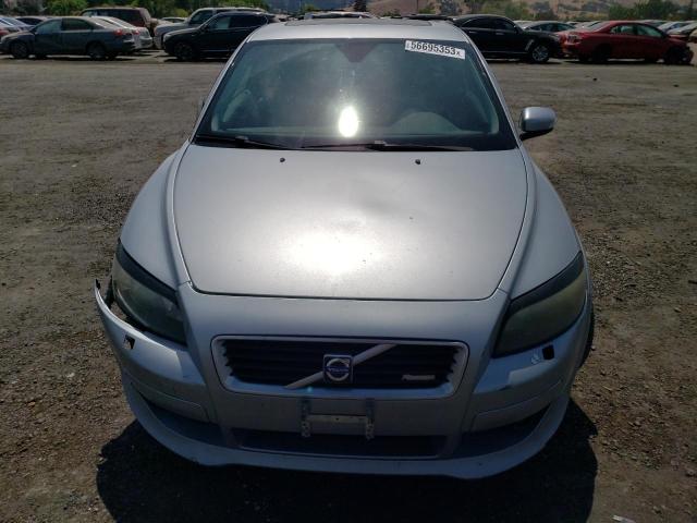 Foto 5 de la subasta – 2010 VOLVO C30 T5 con VIN YV1672MK7A2175181