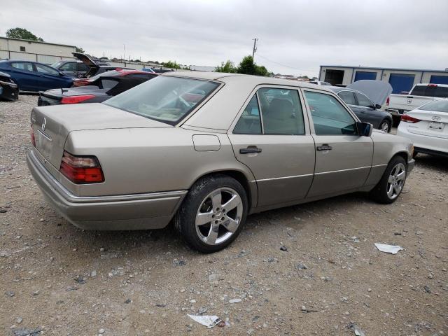 Photo 3 from auction – 1994 MERCEDES-BENZ E 320 with VIN WDBEA32E6RC092724