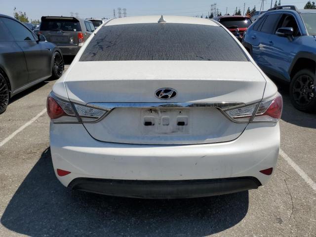 Photo 6 from auction – 2012 HYUNDAI SONATA HYB with VIN KMHEC4A44CA029159
