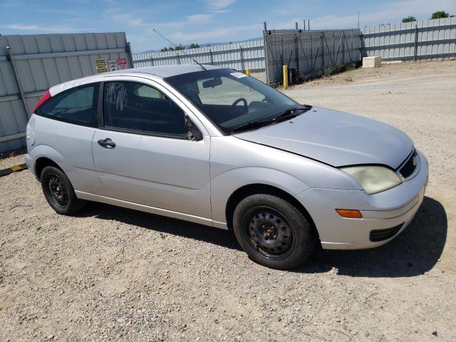 Photo 4 from auction – 2005 FORD FOCUS ZX3 with VIN 3FAFP31N15R109906