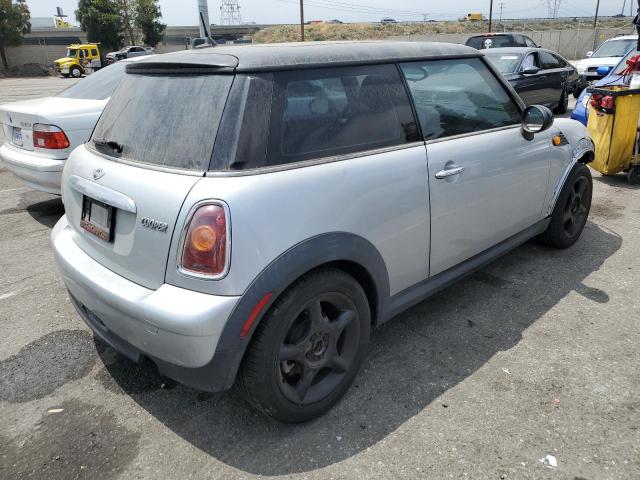 Photo 3 from auction – 2010 MINI COOPER with VIN WMWMF3C54ATZ24639