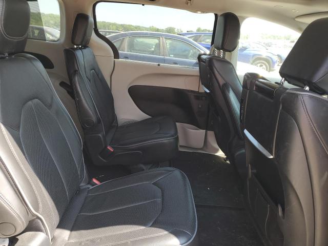Photo 11 from auction – 2018 CHRYSLER PACIFICA L with VIN 2C4RC1GG1JR104821